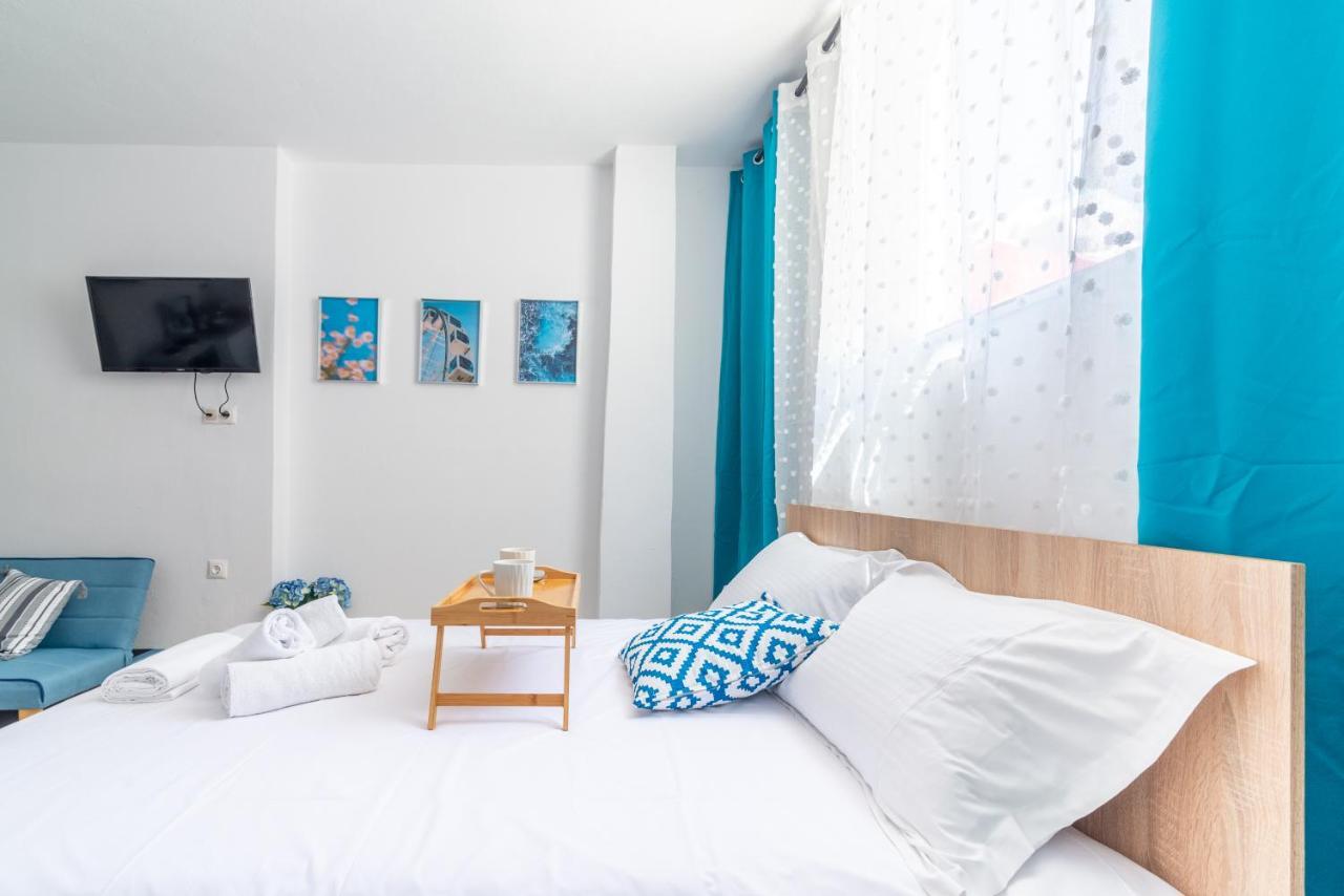 Brand New Studio Near Downtown كاندية المظهر الخارجي الصورة