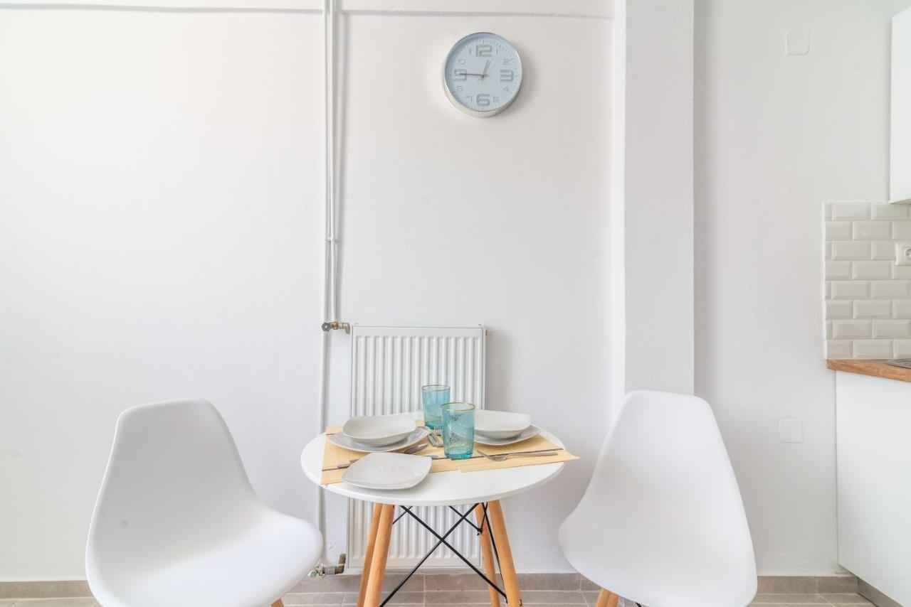 Brand New Studio Near Downtown كاندية المظهر الخارجي الصورة